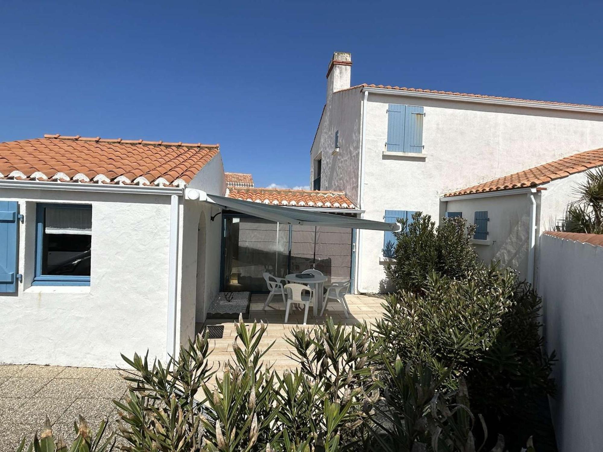 Studio Mezzanine A 200M Du Port Et De La Plage, Cour Privative, Parfait Pour 3 Personnes - Fr-1-224B-564 Noirmoutier-en-l'Ile Exterior photo