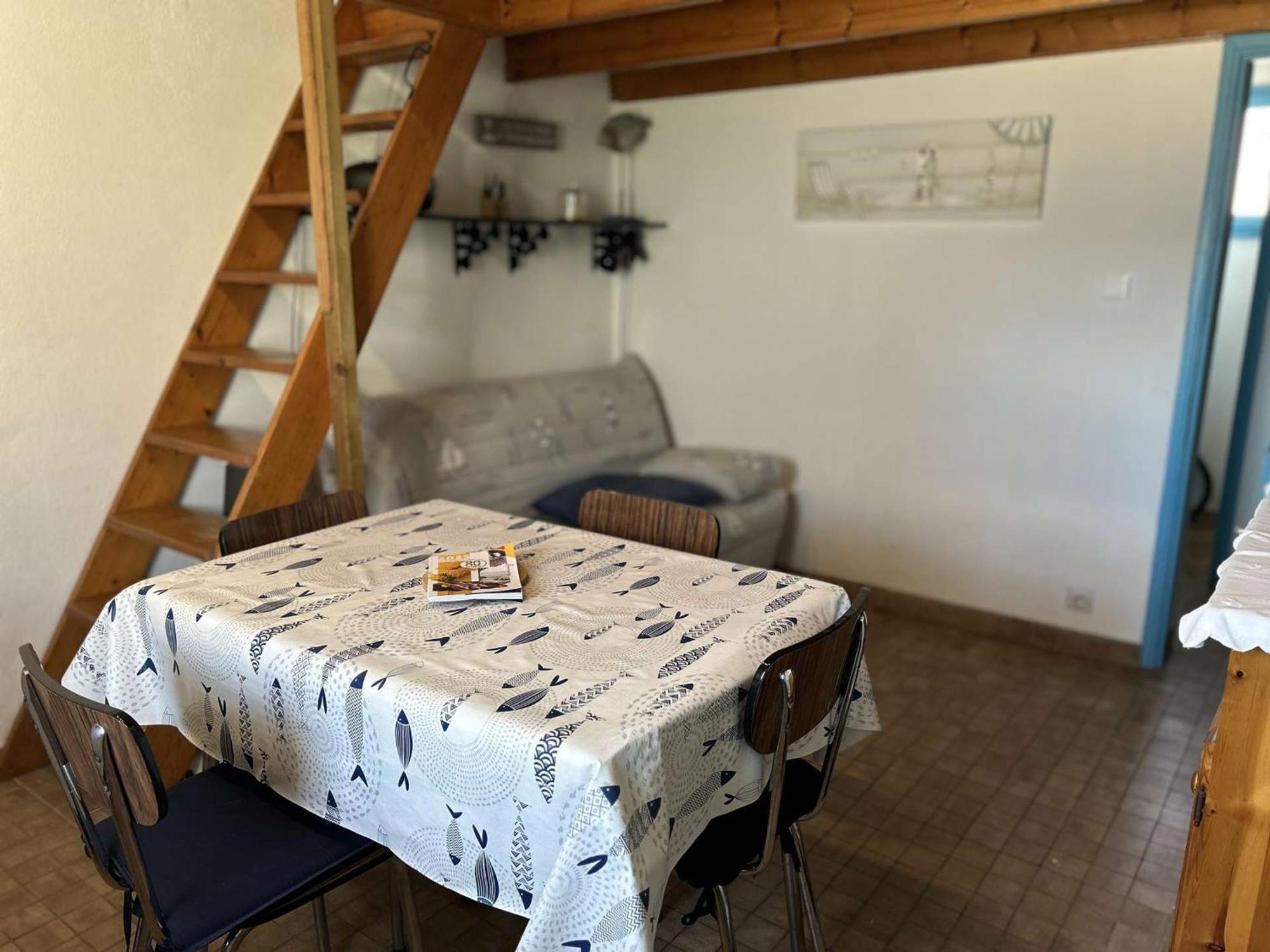 Studio Mezzanine A 200M Du Port Et De La Plage, Cour Privative, Parfait Pour 3 Personnes - Fr-1-224B-564 Noirmoutier-en-l'Ile Exterior photo